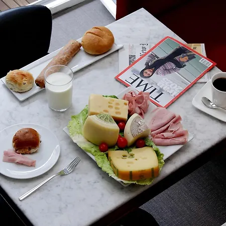 Colonna 32 Pensjonat 4*