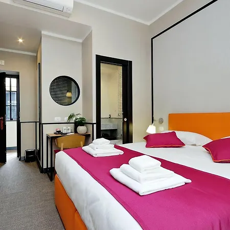 招待所 Colonna 32 4*